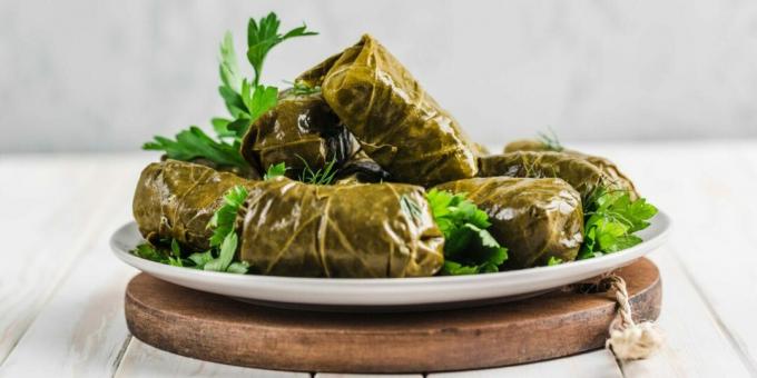 Dolma s mljevenom piletinom