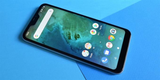 Xiaomi Mi A2 Lite: Prednja strana