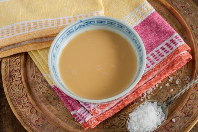 U Tibetu jaki zeleni čaj dodaje se maslac i sol jaka