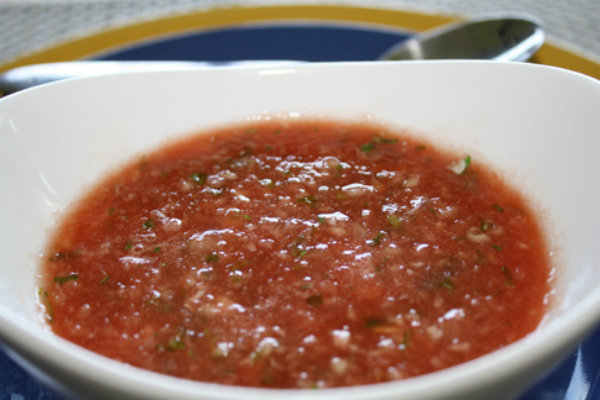 lubenica juha s krastavcima i korijander