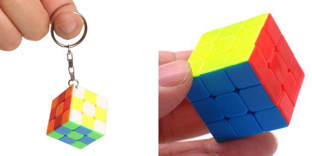 Keychaina s Rubikova kocka