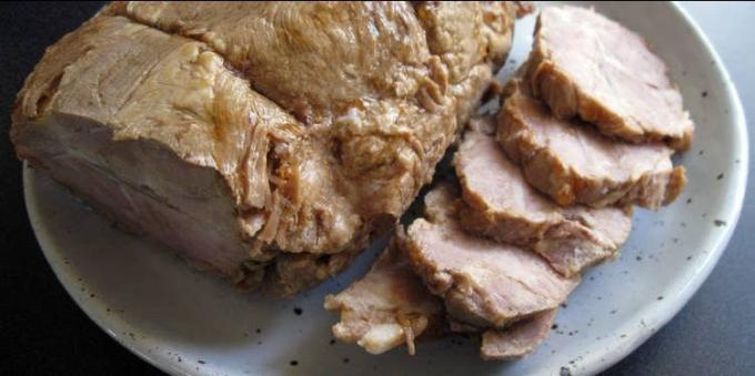Recept za svinjetine u multivarka sa sojinim umakom i kurkuma