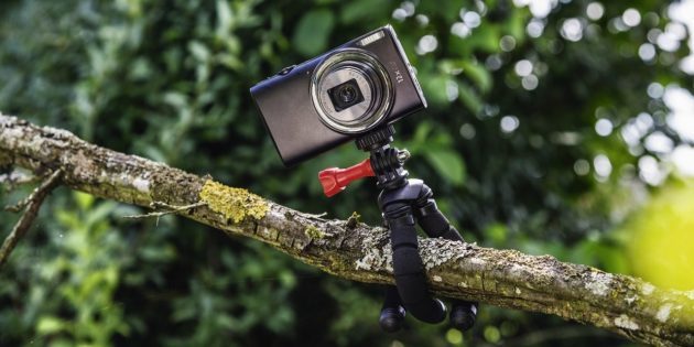Što bi prijatelju na Silvestrovo: stalak za držanje fotoaparata