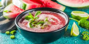 Hladna juha s krastavcem i lubenicom