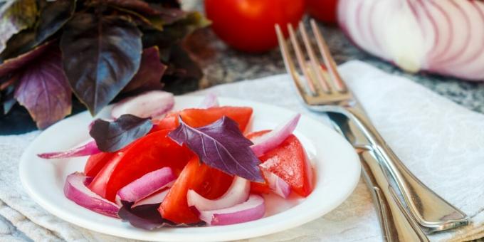 Salata s bosiljkom i rajčicama