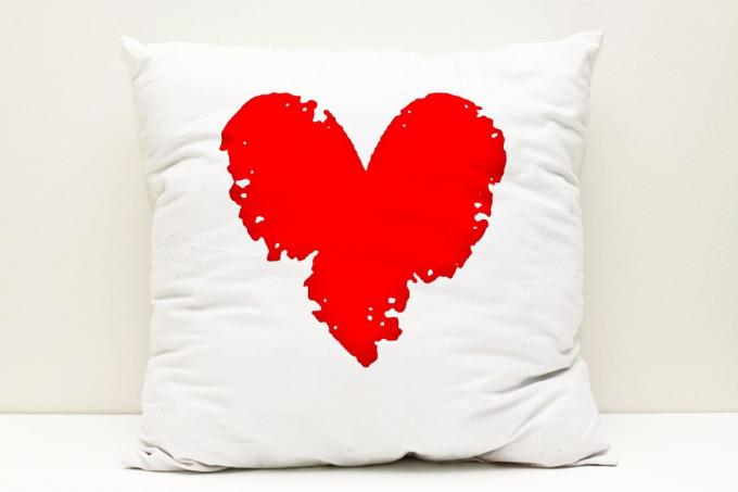 Pokloni za Valentinovo: jastuk za slatke snove