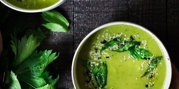 Celer juha s krumpirom i začinskim biljem