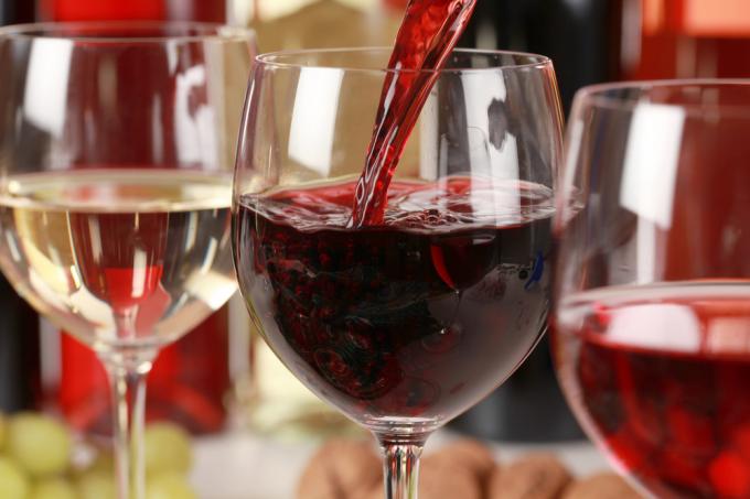 Koliko možete popiti bez štete zdravlju: dozvoljene doze alkohola