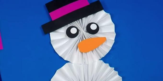 kako napraviti snjegovića: Provjerite oči i nos
