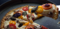 Niskokalorična pizza od cvjetače s gljivama i bosiljkom