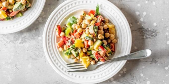 Salata od paprike i slanutka: jednostavan recept
