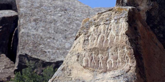 Odmor u Azerbejdžanu: petroglifa