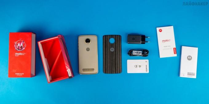 Moto Z2 Igra: opremu