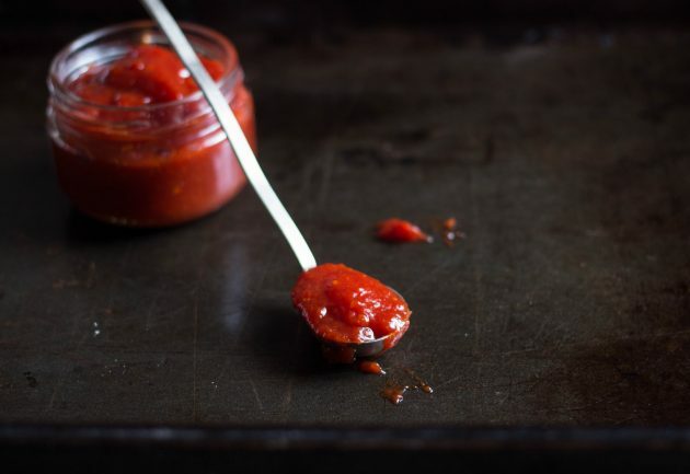 Pošaljite džem od rajčice za skladištenje