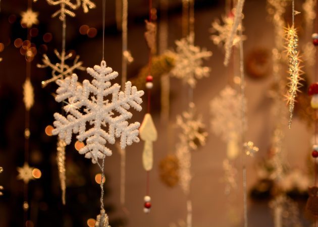 Ukrasite božićno drvce: Pahuljica od papira