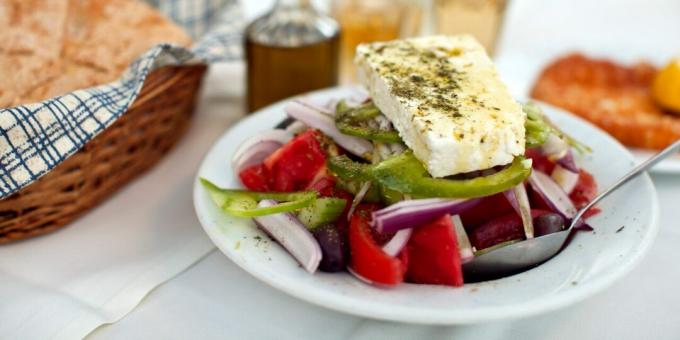 Klasična grčka salata