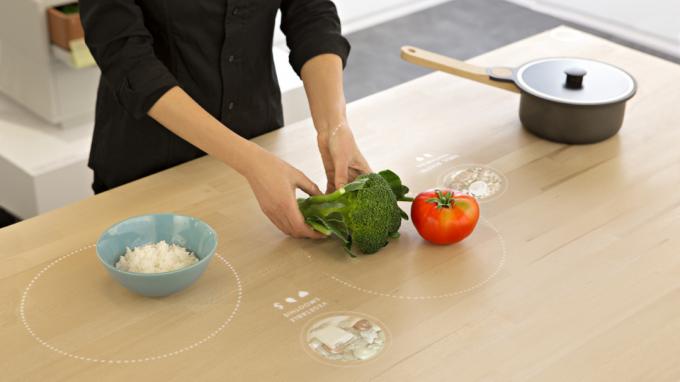 Kuhinja budućnosti: univerzalni stol za kuhanje