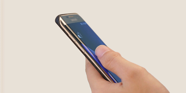 Nespretan Kontrola vaš smartphone sa zaobljenim zaslonom