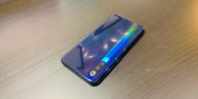 Xiaomi Mi 9 SE: U slučaju