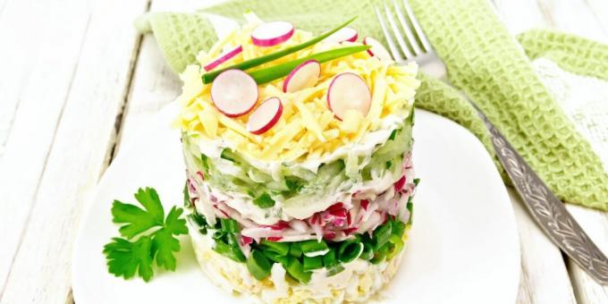 Salata s rotkvicom, sirom i jajima