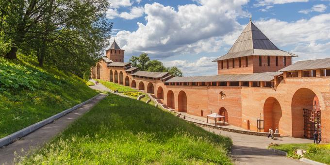 Što vidjeti u Nižnjem Novgorodu: Nižnjenovgorodski Kremlj