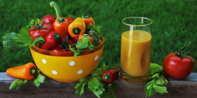 Svježi sokovi recepti: povrće svježe paprike i krastavca