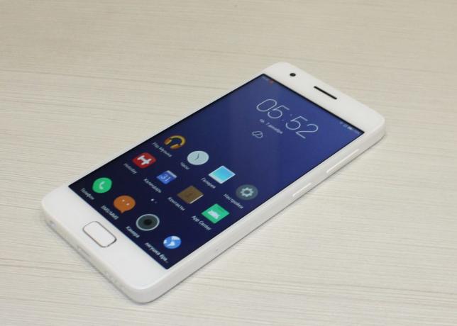 Lenovo ZUK Z2: Zaslon