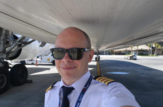 Andrew Gromozdin pilot "Boeing" na zahtjev struke