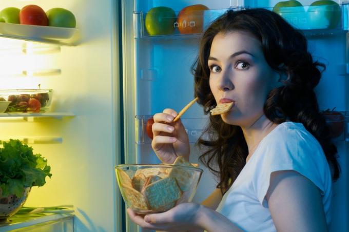 Mit 4: mali snack u jutro će vam pomoći da jedu manje tijekom dana