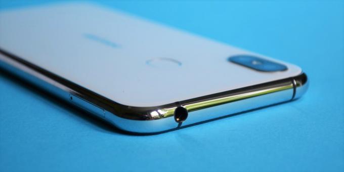Pregled smartphone Ulefone X: 3,5 mm utikač