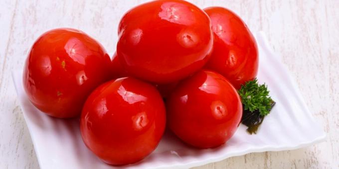 Slane rajčice s hrenom